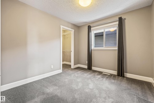 2808 Koshal Crescent Sw, Edmonton, AB - Indoor Photo Showing Other Room