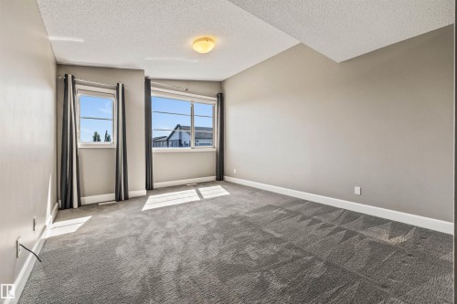 2808 Koshal Crescent Sw, Edmonton, AB - Indoor Photo Showing Other Room