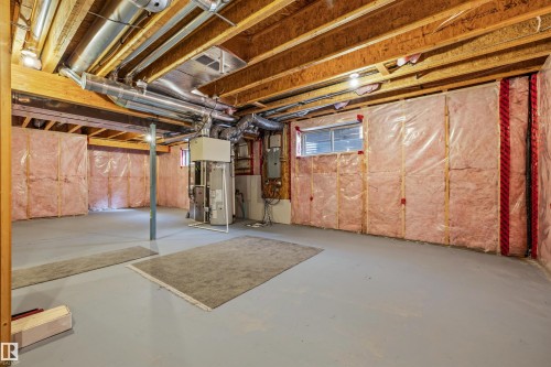 2808 Koshal Crescent Sw, Edmonton, AB - Indoor Photo Showing Basement