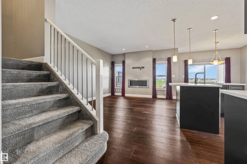 2808 Koshal Crescent Sw, Edmonton, AB - Indoor