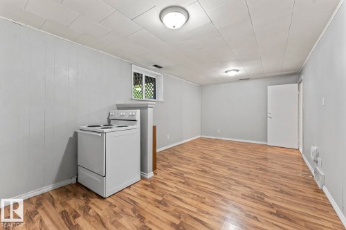 5105 58 Street, Cold Lake, AB - Indoor Photo Showing Laundry Room