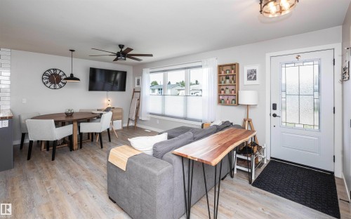 10339 108 Avenue, Westlock, AB - Indoor