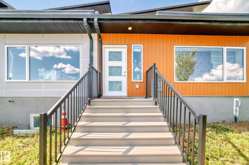 2740 Blatchford Road Nw, Edmonton, AB -  With Exterior