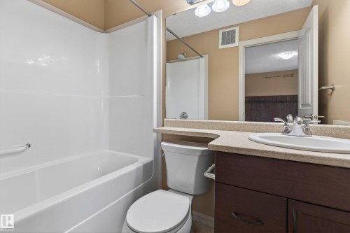 5636 18 Avenue Sw, Edmonton, AB 