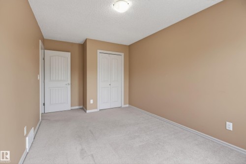 5636 18 Avenue Sw, Edmonton, AB 