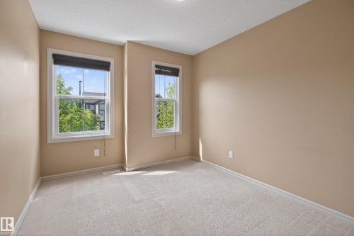 5636 18 Avenue Sw, Edmonton, AB 