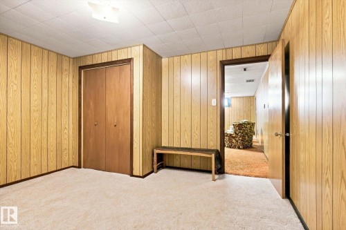16111 88A Avenue Nw, Edmonton, AB - Indoor Photo Showing Other Room
