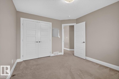 2005 15 Avenue Nw, Edmonton, AB - Indoor