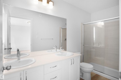 106 Juniper Wynd, Fort Saskatchewan, AB - Indoor Photo Showing Bathroom