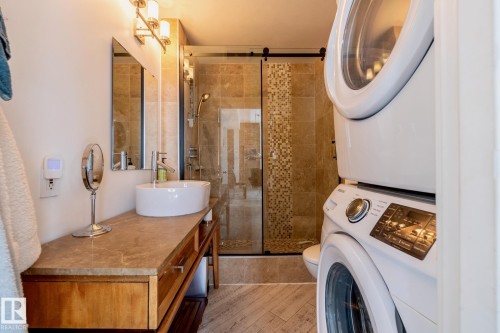 #203 10141 95 St Nw, Edmonton, AB - Indoor Photo Showing Laundry Room