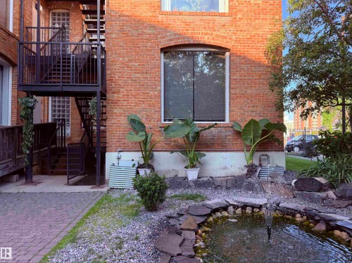 #203 10141 95 St Nw, Edmonton, AB - Outdoor