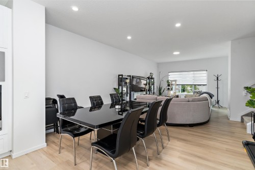 17818 70A Street Nw, Edmonton, AB - Indoor