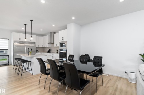 17818 70A Street Nw, Edmonton, AB - Indoor