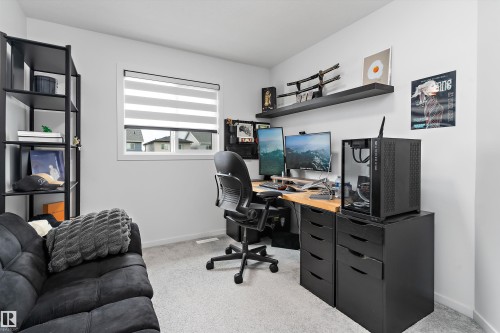 17818 70A Street Nw, Edmonton, AB - Indoor Photo Showing Office