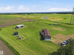 51017 Rge Rd 14  Rural Parkland County, AB T7Y 2C8