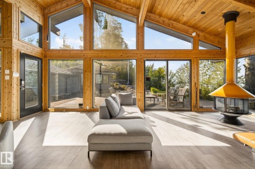 139 Silver Beach Road, Rural Wetaskiwin County, AB - Indoor
