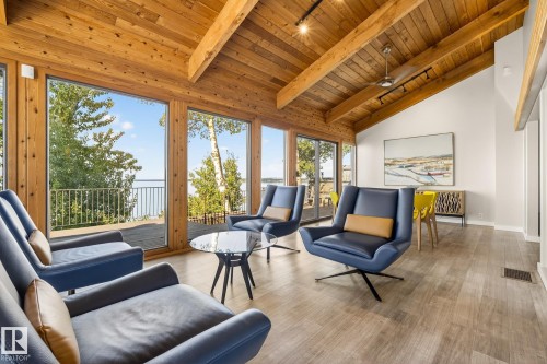 139 Silver Beach Road, Rural Wetaskiwin County, AB - Indoor