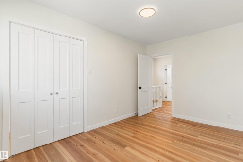 9328 168 Street Nw, Edmonton, AB - Indoor Photo Showing Other Room