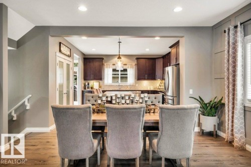 8423 23 Avenue Sw, Edmonton, AB - Indoor Photo Showing Dining Room