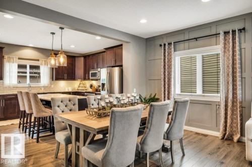 8423 23 Avenue Sw, Edmonton, AB - Indoor Photo Showing Dining Room