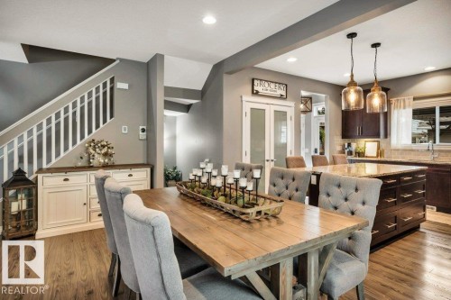 8423 23 Avenue Sw, Edmonton, AB - Indoor Photo Showing Dining Room