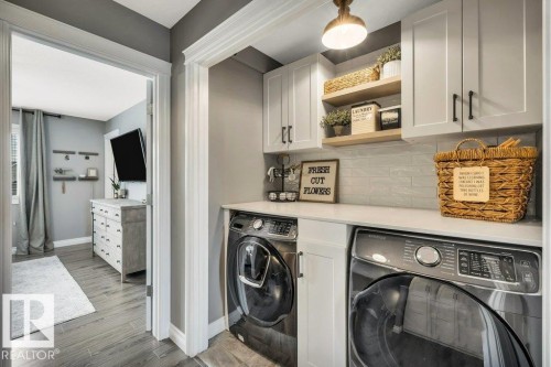 8423 23 Avenue Sw, Edmonton, AB - Indoor Photo Showing Laundry Room
