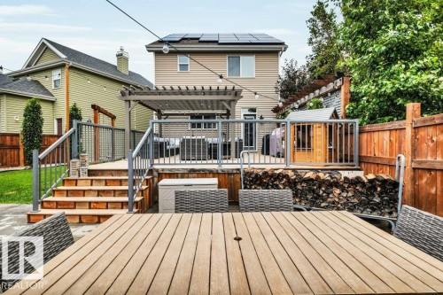 8423 23 Avenue Sw, Edmonton, AB - Outdoor With Deck Patio Veranda With Exterior