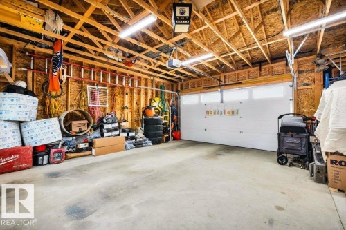 8423 23 Avenue Sw, Edmonton, AB - Indoor Photo Showing Garage