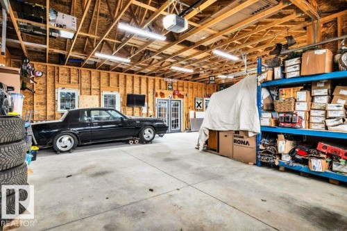 8423 23 Avenue Sw, Edmonton, AB - Indoor Photo Showing Garage