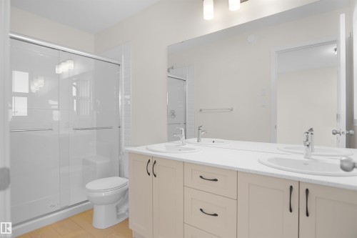 143 Ficus Way, Fort Saskatchewan, AB - Indoor Photo Showing Bathroom