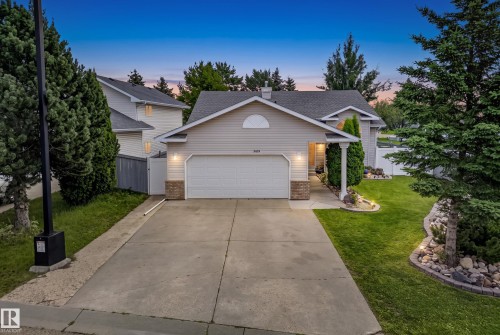 3619 31 Street Nw, Edmonton, AB - Outdoor