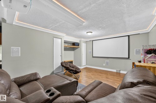 3619 31 Street Nw, Edmonton, AB - Indoor