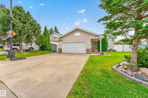 3619 31 Street Nw, Edmonton, AB - Outdoor