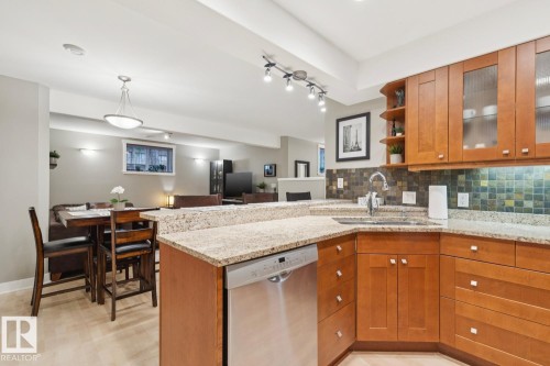 11030 122 Street Nw, Edmonton, AB 