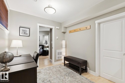 11030 122 Street Nw, Edmonton, AB 