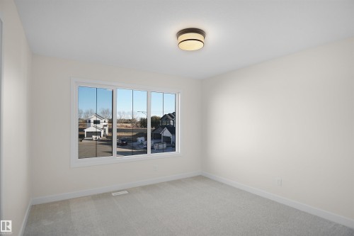 254 Elliott Wynd, Fort Saskatchewan, AB - Indoor Photo Showing Other Room