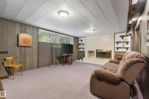 #6 25012 Sturgeon Rd, Rural Sturgeon County, AB - Indoor With Fireplace