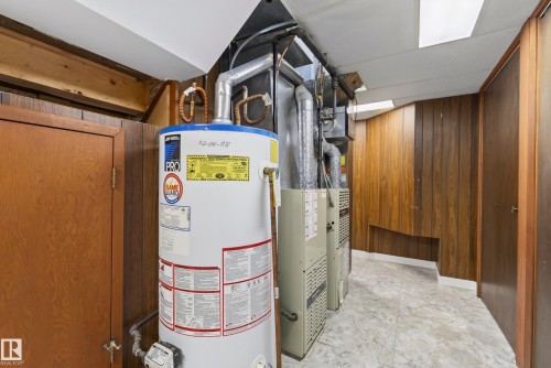 #6 25012 Sturgeon Rd, Rural Sturgeon County, AB - Indoor Photo Showing Basement