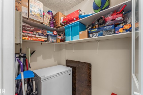 #115 18012 95 Av Nw, Edmonton, AB - Indoor