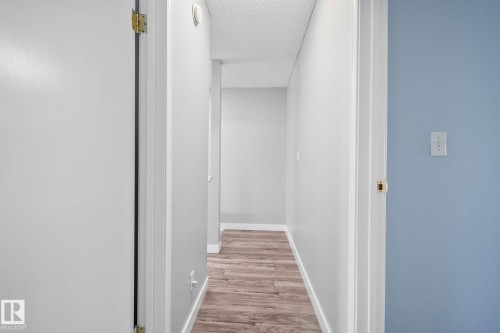 41 Akinsdale Gardens, St. Albert, AB - Indoor Photo Showing Other Room