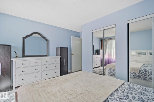 41 Akinsdale Gardens, St. Albert, AB - Indoor Photo Showing Bedroom