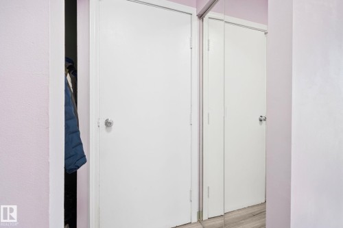 41 Akinsdale Gardens, St. Albert, AB - Indoor Photo Showing Other Room