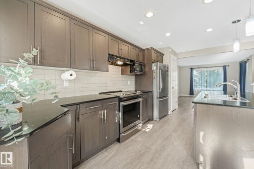 1251 163 Street Sw, Edmonton, AB - Indoor Photo Showing Kitchen With Double Sink With Upgraded Kitchen
