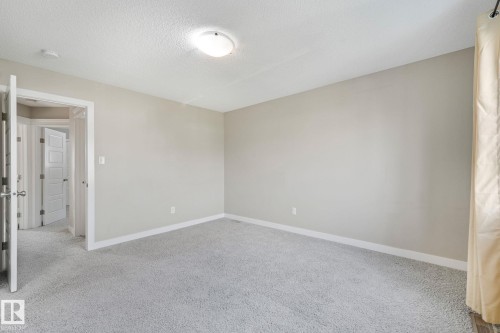 1251 163 Street Sw, Edmonton, AB - Indoor Photo Showing Other Room