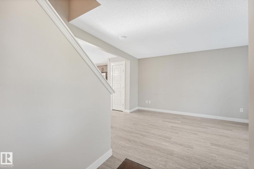 1251 163 Street Sw, Edmonton, AB - Indoor Photo Showing Other Room