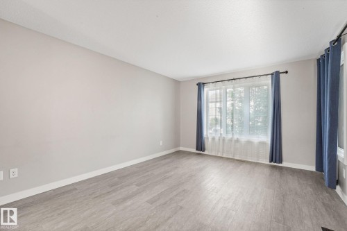 1251 163 Street Sw, Edmonton, AB - Indoor Photo Showing Other Room