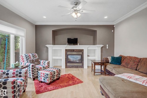 13608 160 Avenue Nw, Edmonton, AB - Indoor Photo Showing Living Room With Fireplace