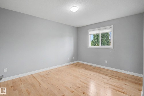 13608 160 Avenue Nw, Edmonton, AB - Indoor Photo Showing Other Room