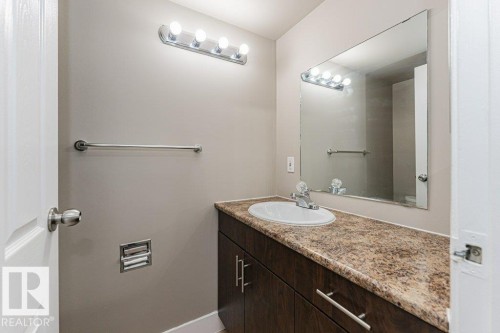 #209 14004 26 St Nw, Edmonton, AB - Indoor Photo Showing Bathroom