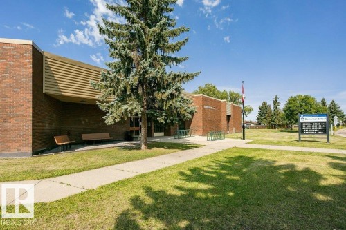 #209 14004 26 St Nw, Edmonton, AB - Outdoor